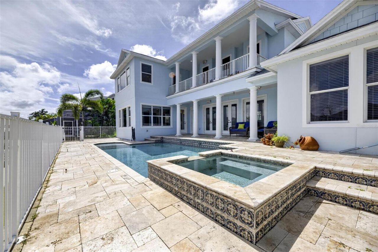 715 Islebay Drive, Apollo Beach, FL 33572 Photo