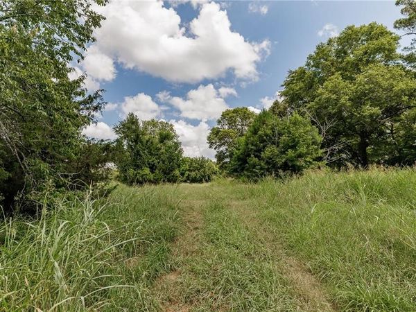 6070 Old Jefferson Road , Athens, GA 30607