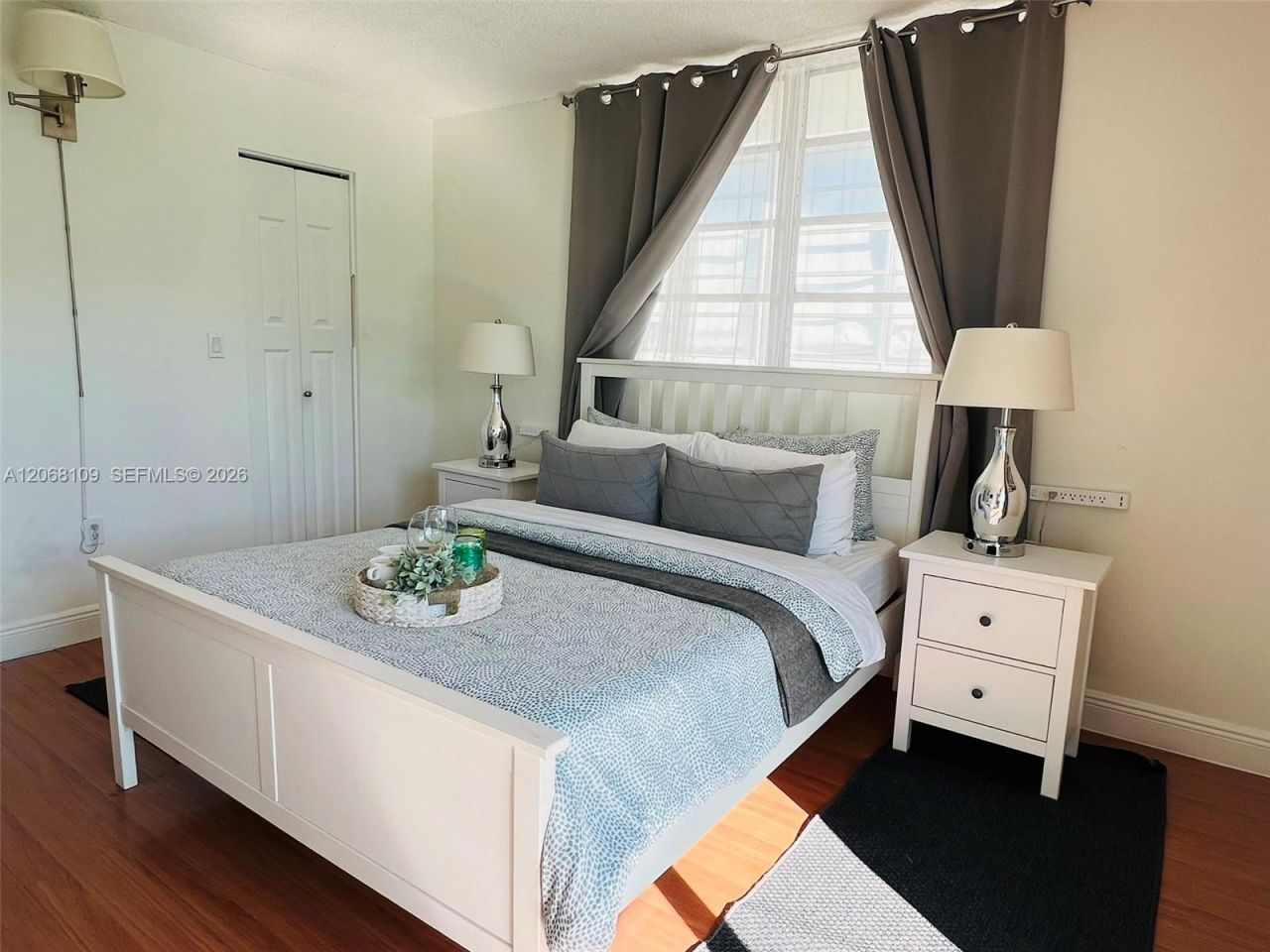 1732 Meridian Ave , Unit 701, Miami Beach, FL 33139 Photo