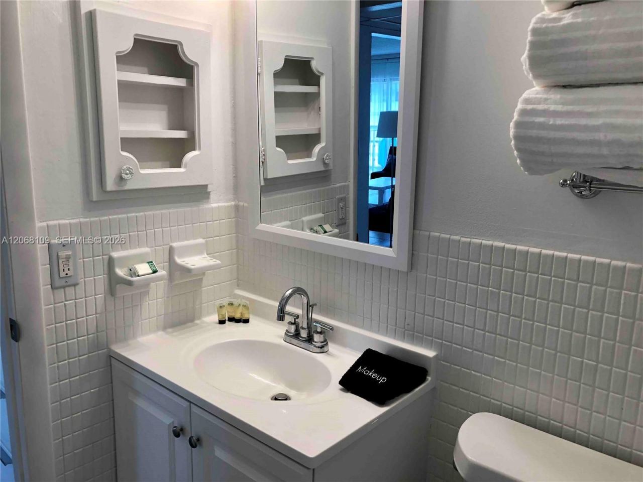 1732 Meridian Ave , Unit 701, Miami Beach, FL 33139 Photo