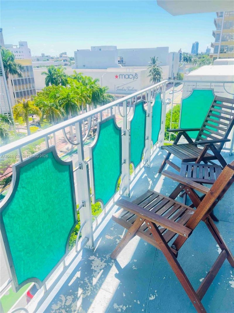 1732 Meridian Ave , Unit 701, Miami Beach, FL 33139 Photo