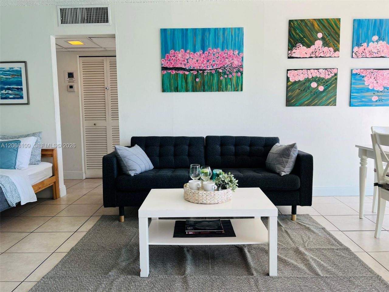 1732 Meridian Ave , Unit 701, Miami Beach, FL 33139 Photo