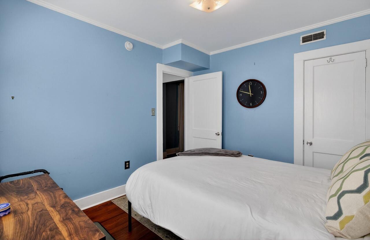 435 Race Street Photo 15