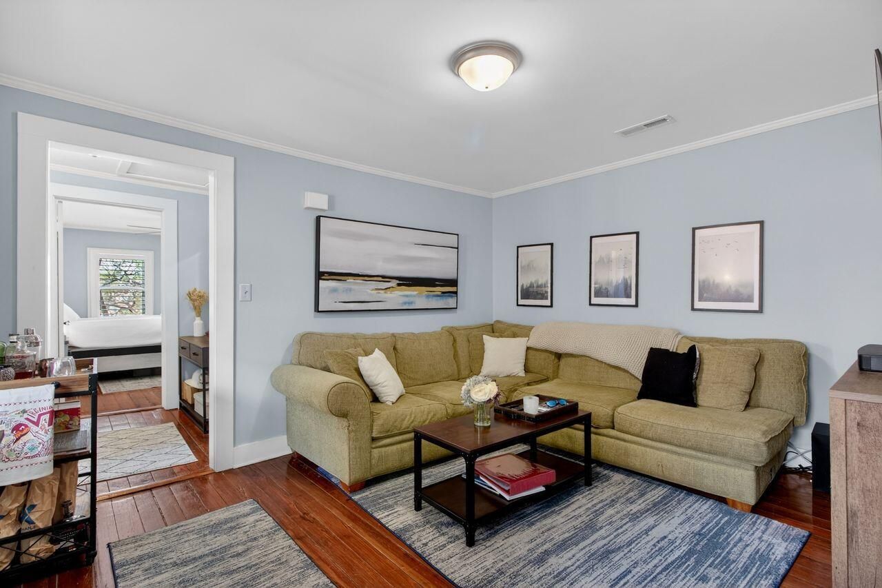 435 Race Street Photo 31