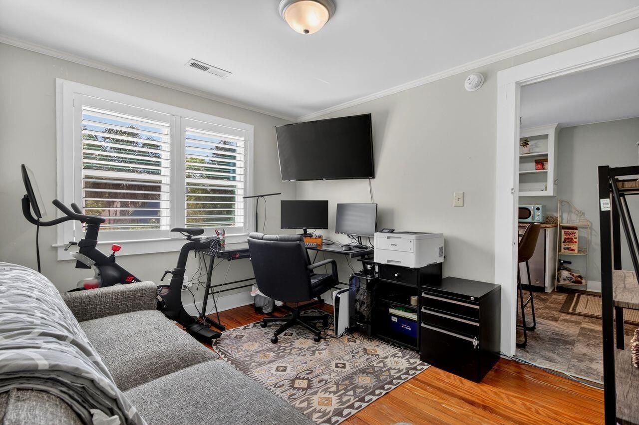 435 Race Street Photo 40