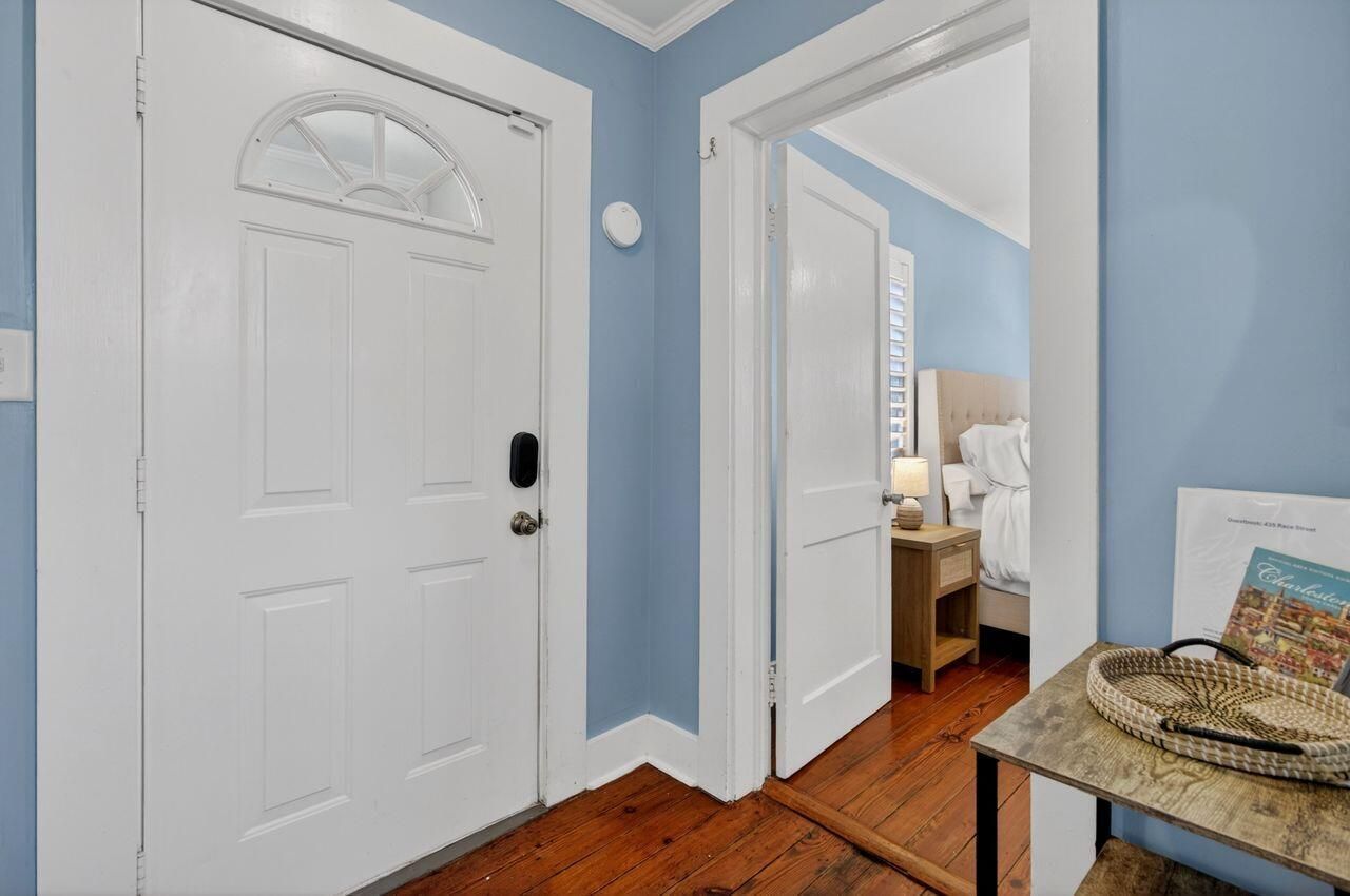 435 Race Street Photo 7