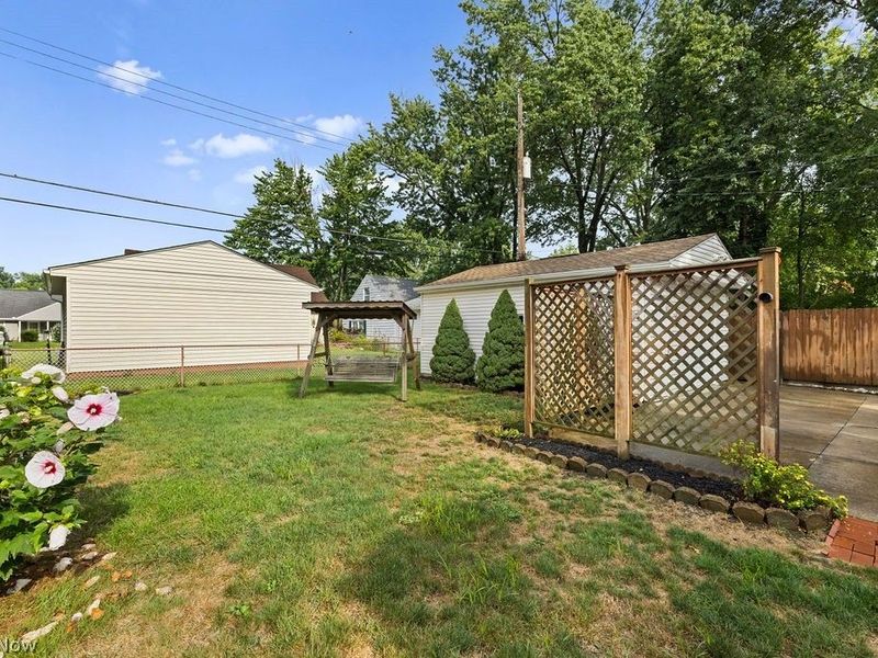 1960 Tudor Street, Cuyahoga Falls, OH 44221 Photo 5