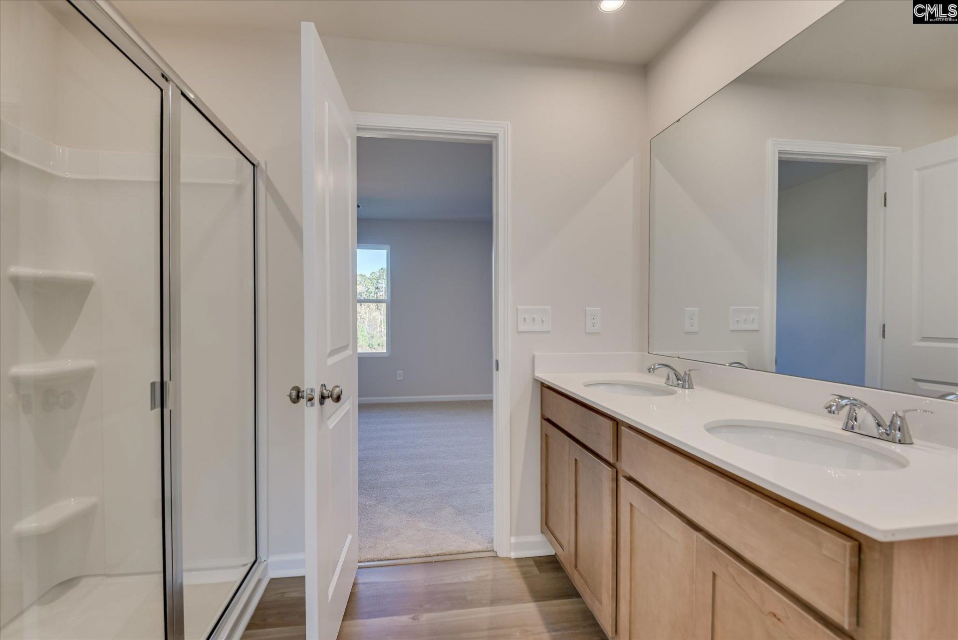 227 Kingfield Drive Photo 24