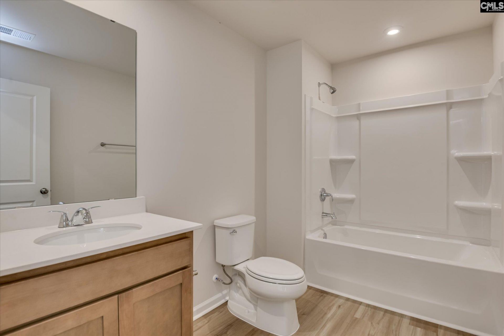 227 Kingfield Drive Photo 27