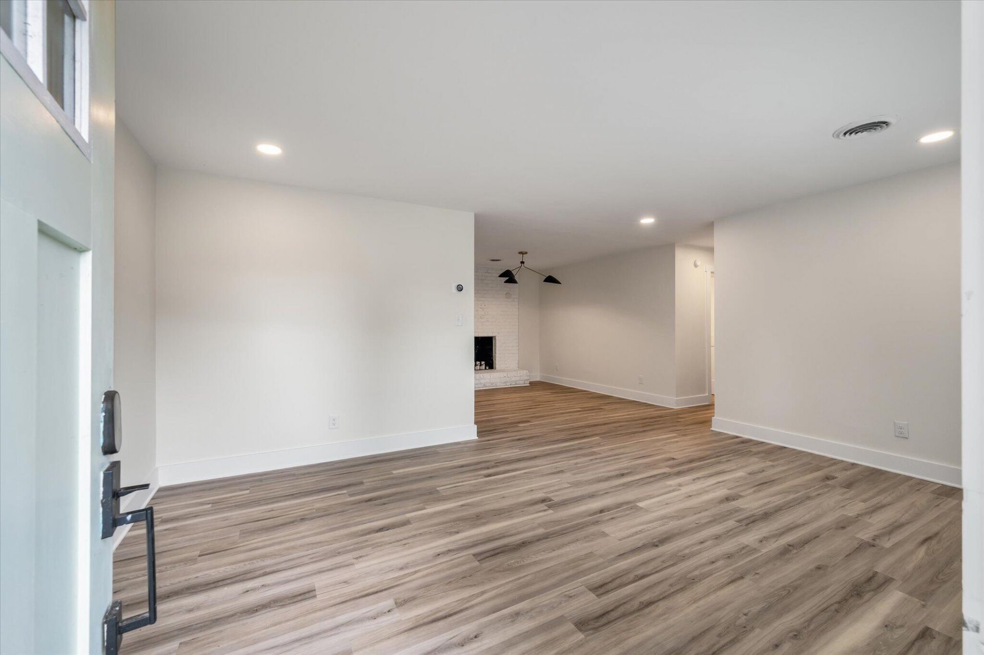818 W Madison Avenue Photo 34