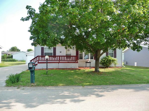 5509 Heartwood Lane, ROSCOE, IL 61073