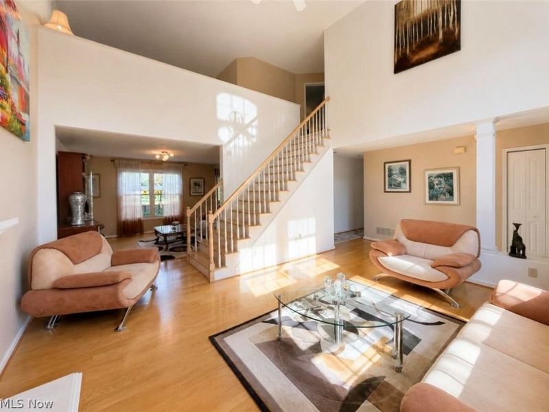 22420 Woodfield Trail, Strongsville, OH 44149 Photo 6