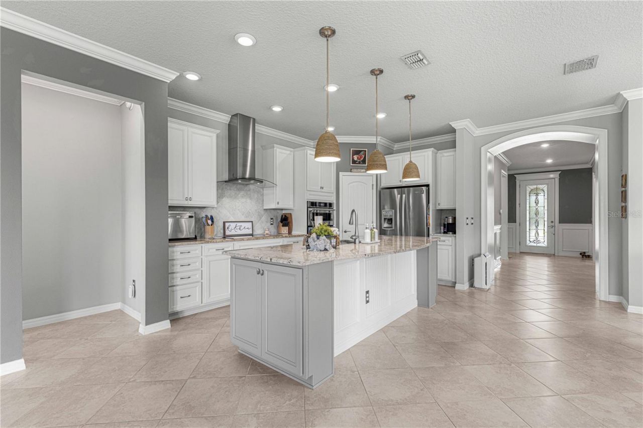 9793 SW 63rd Loop, Ocala, FL 34481 Photo