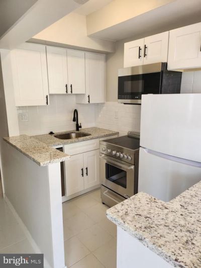 100 N 3rd Street, Unit 4A, Philadelphia, PA 19106 Main Photo