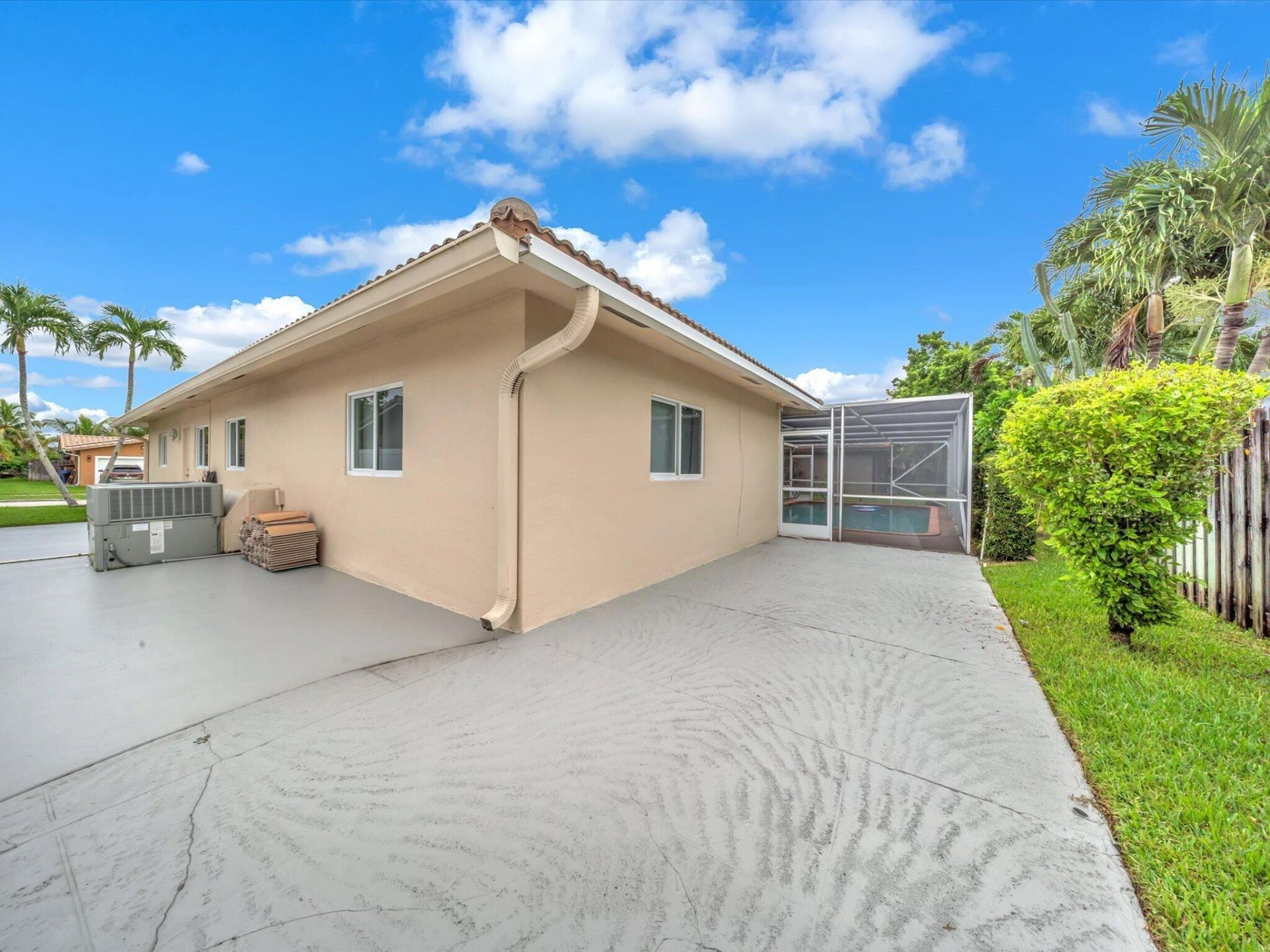 6620 NW 23rd Street, Margate, FL 33063 Photo