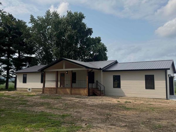 3218 W 260 N Road, Covington, IN 47932