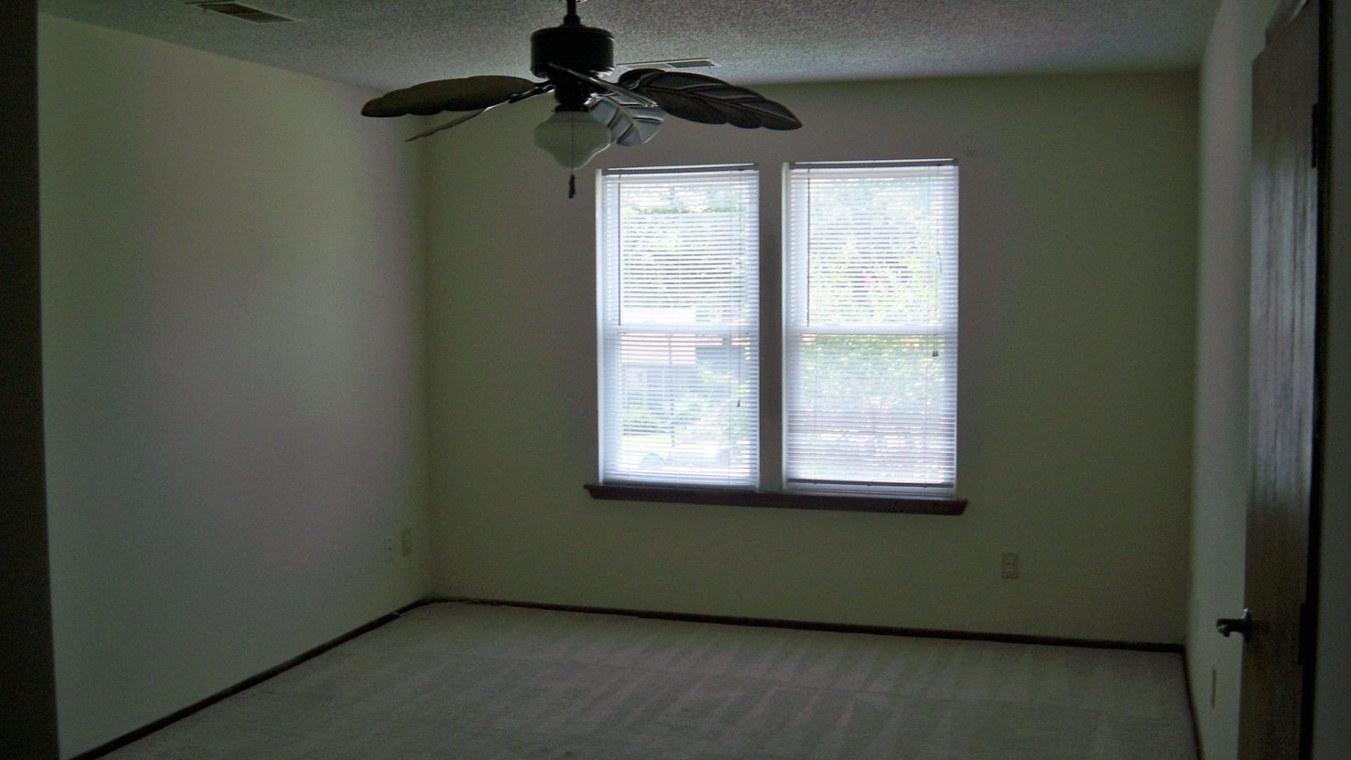 105 Miller Court Photo 8