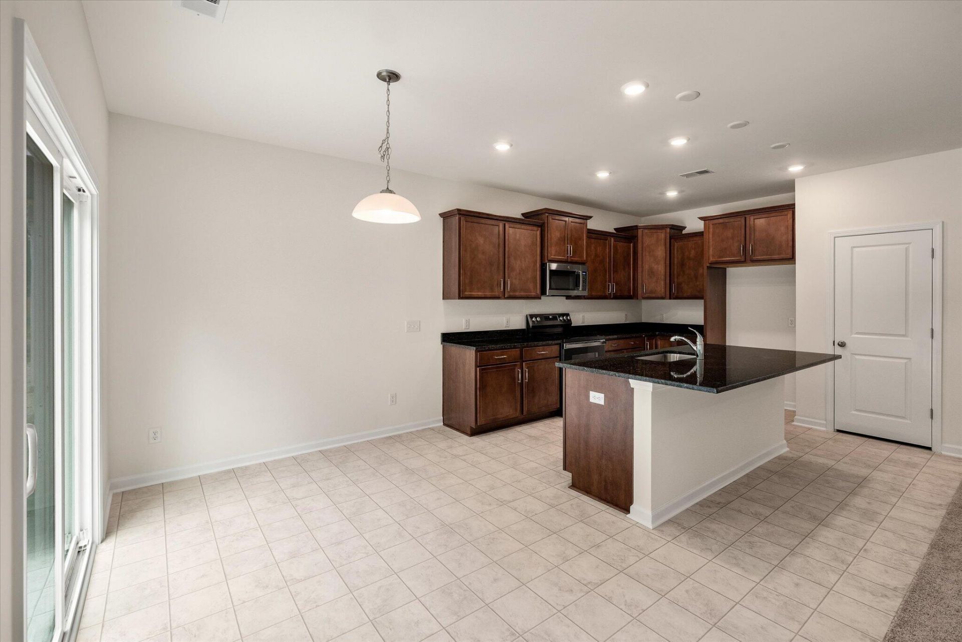 369 Blue Oak Drive Photo 19