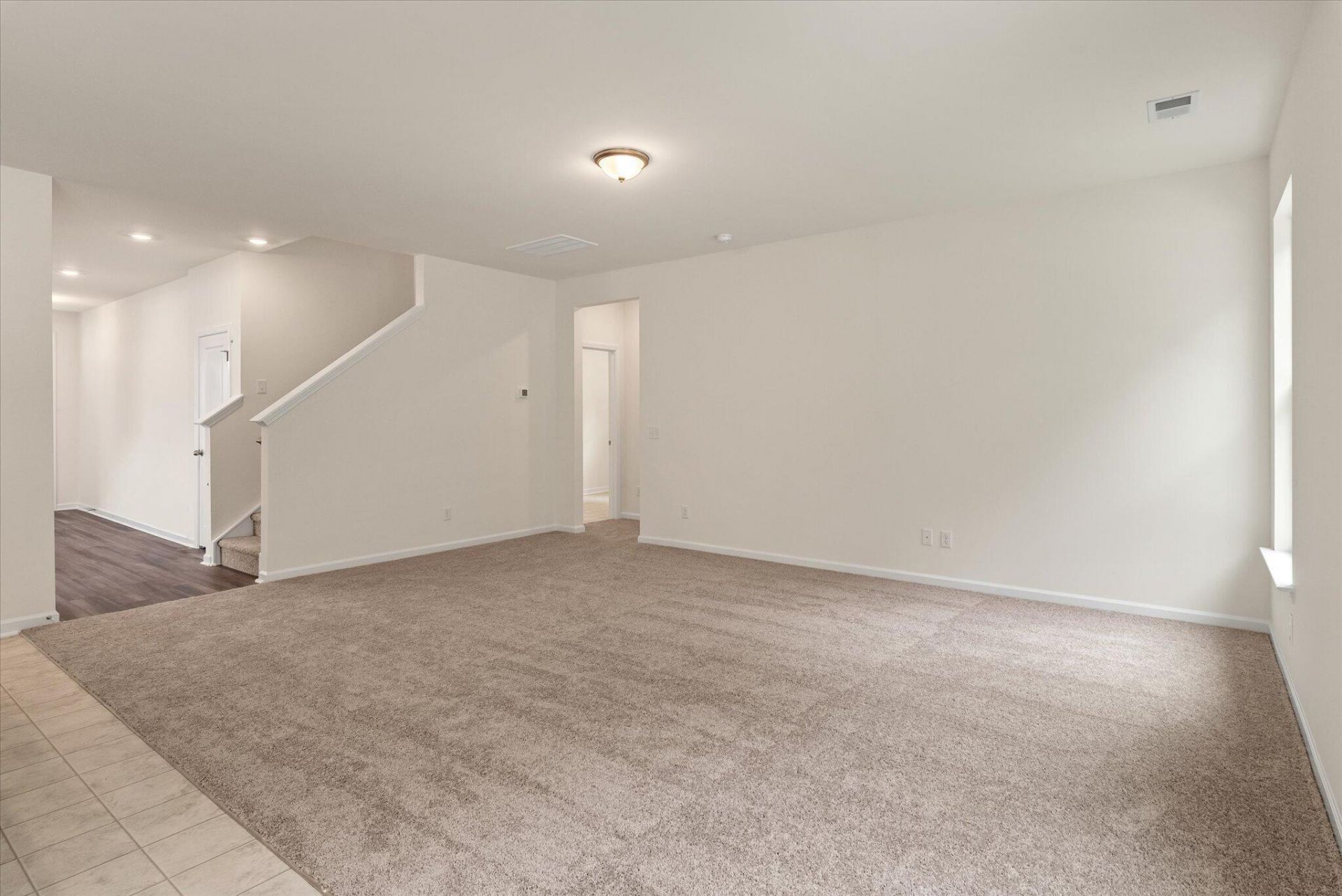 369 Blue Oak Drive Photo 22