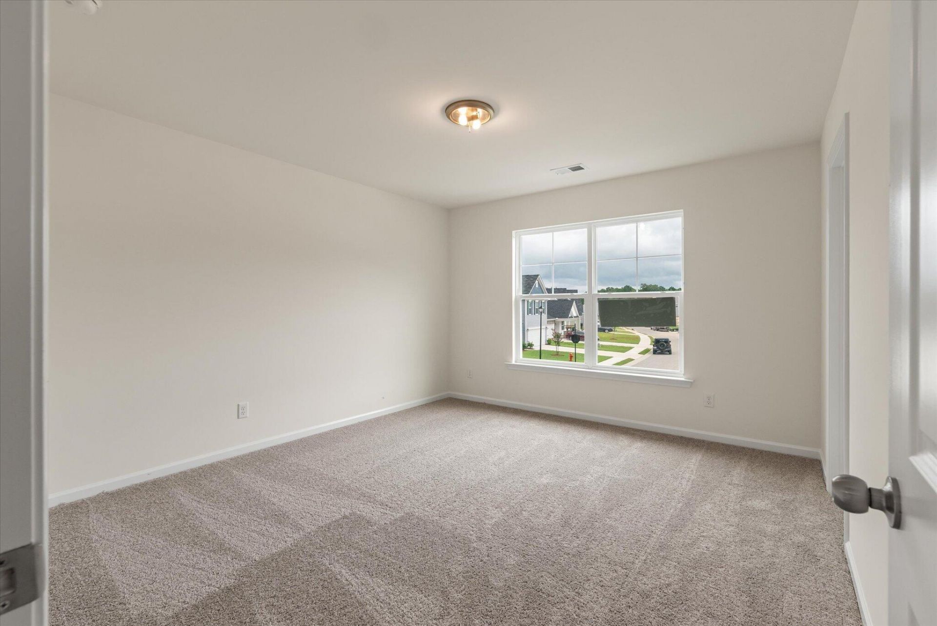 369 Blue Oak Drive Photo 32