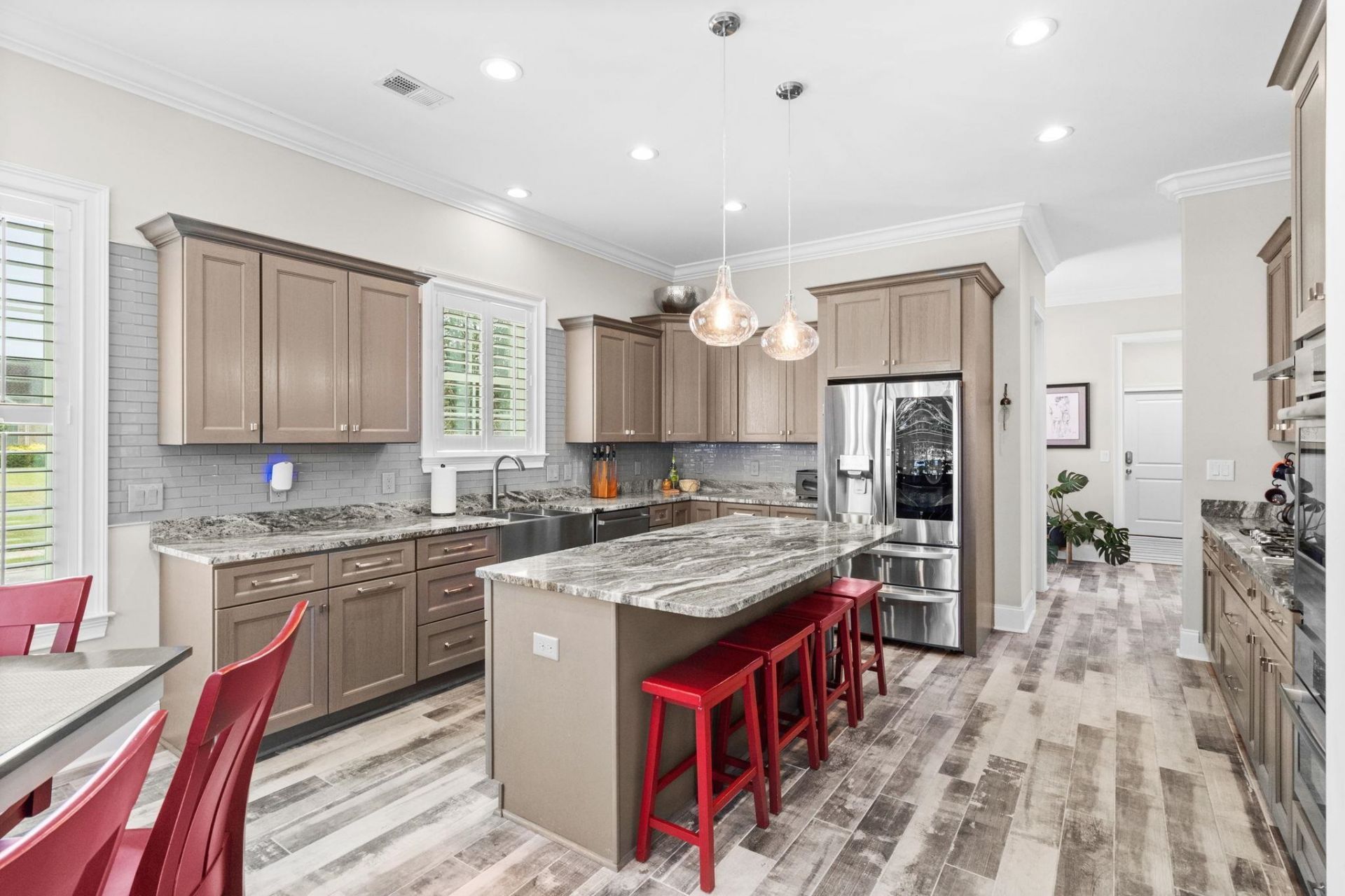 1248 East Isle Of Palms Ave. Photo 6