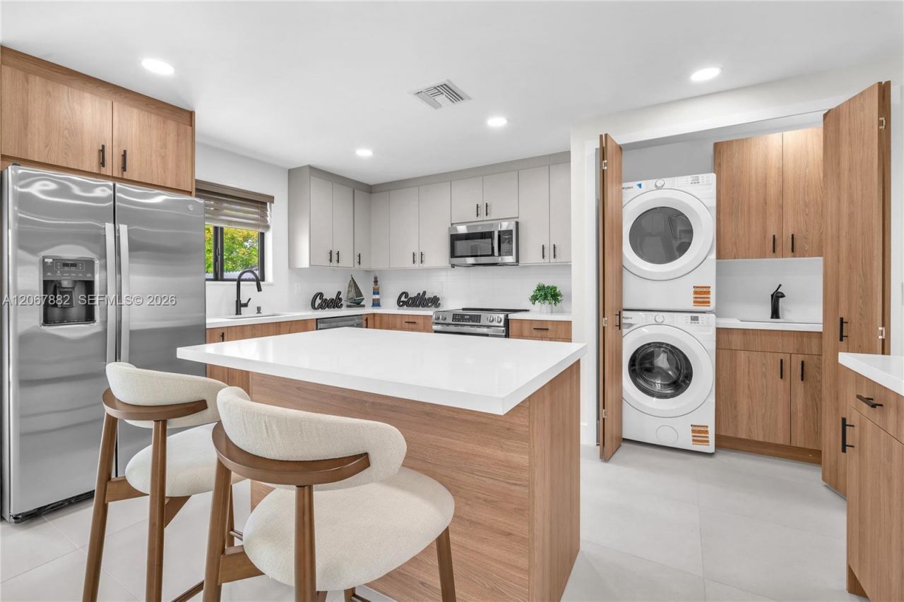 2840 SW 5th St, Fort Lauderdale, FL 33312 Photo