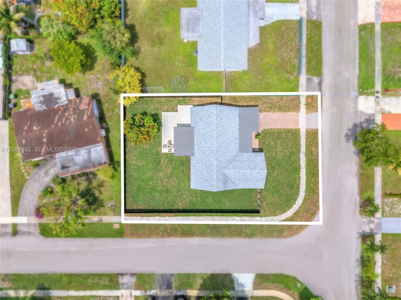 2840 SW 5th St, Fort Lauderdale, FL 33312 Photo