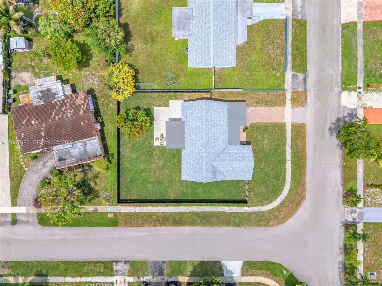2840 SW 5th St, Fort Lauderdale, FL 33312 Photo