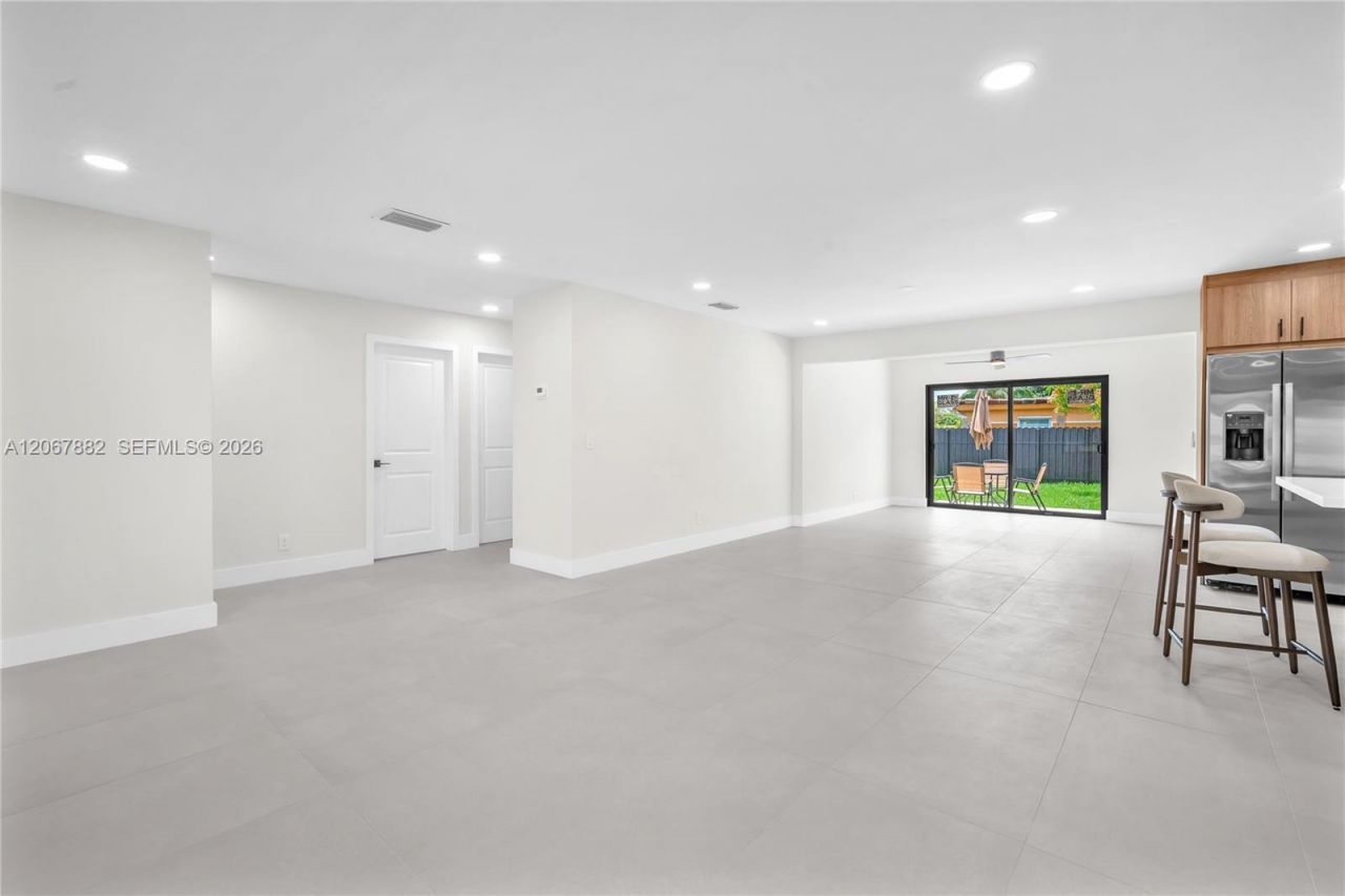 2840 SW 5th St, Fort Lauderdale, FL 33312 Photo