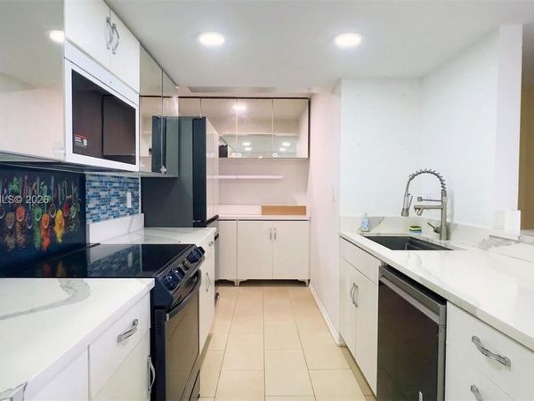 777 S Federal Hwy, Unit RPPH1, Pompano Beach, FL 33062