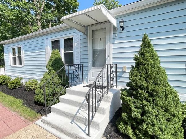 498 WILLOW LANE, NORTH WALES, PA 19454