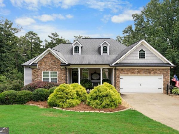 23 Hunters Ridge Drive, Adairsville, GA 30103