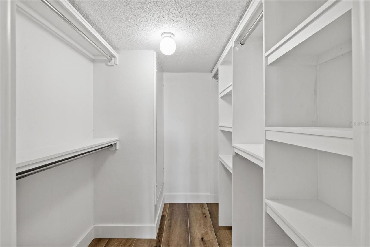 5600 Beach Way Drive, Unit 111, Sarasota, FL 34242 Photo