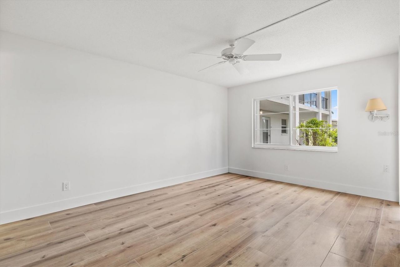 5600 Beach Way Drive, Unit 111, Sarasota, FL 34242 Photo