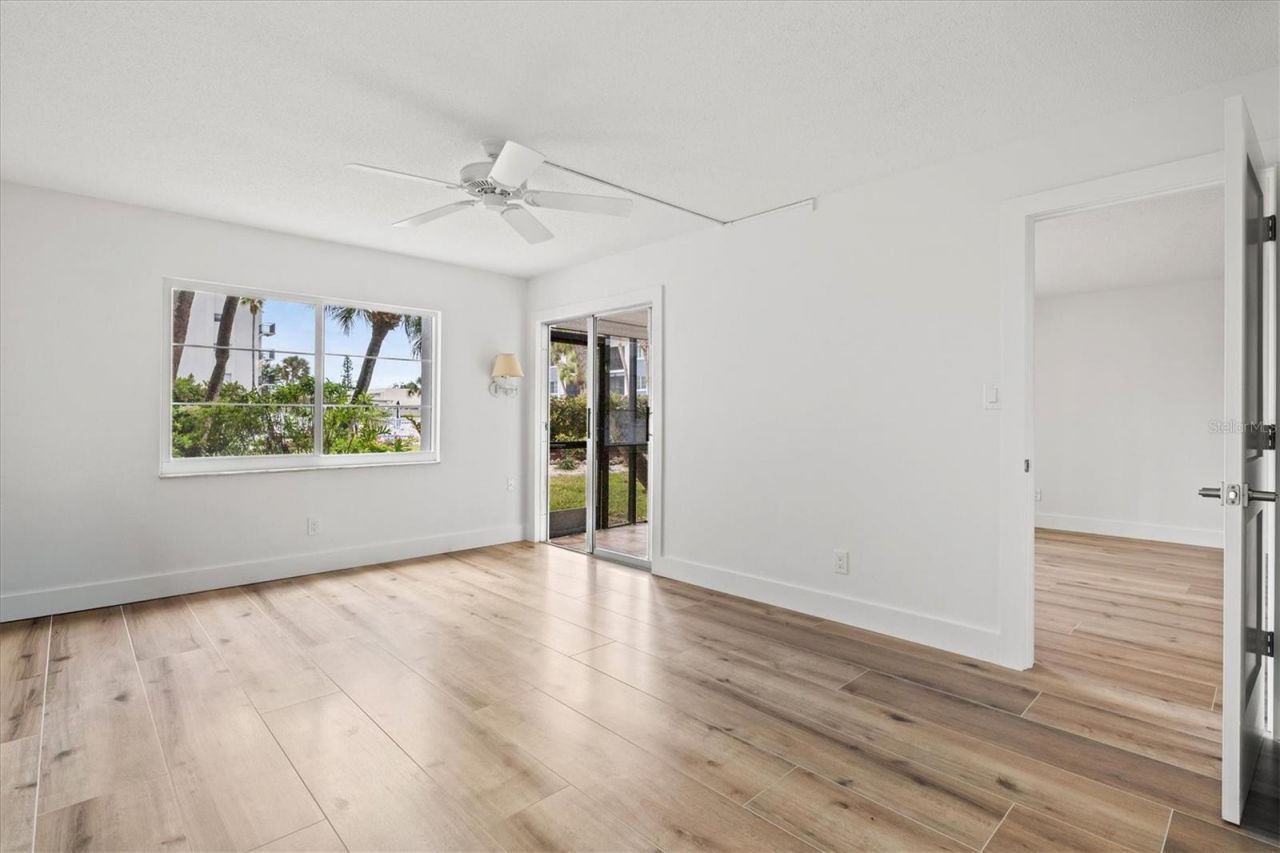 5600 Beach Way Drive, Unit 111, Sarasota, FL 34242 Photo