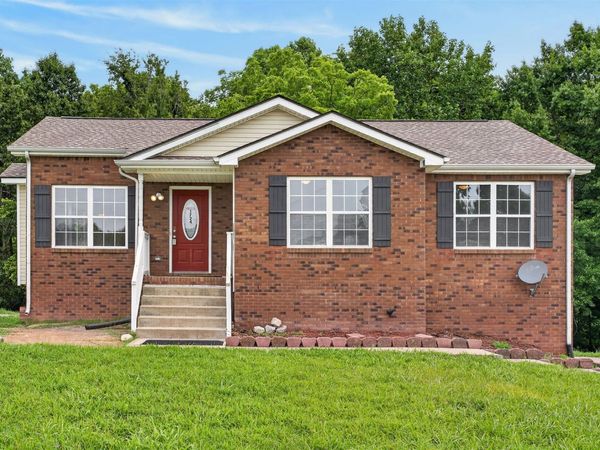 1724 Ridge Runner Ct , Clarksville, TN 37042