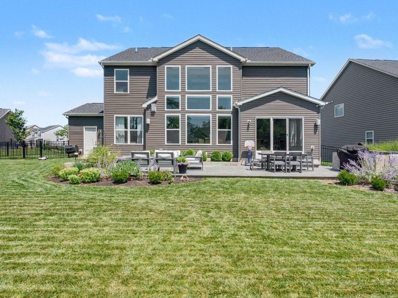 5579 Scotch Woods Drive, Grove City, OH 43123 Photo 38