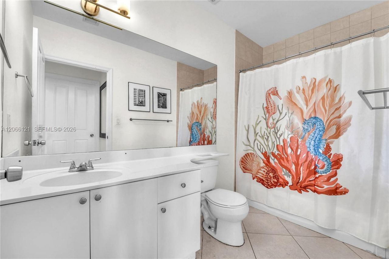 2280 SW 32nd Ave , Unit 403, Miami, FL 33145 Photo