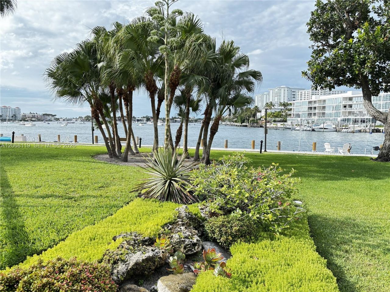 901 E Camino Real , Unit 7D, Boca Raton, FL 33432 Photo