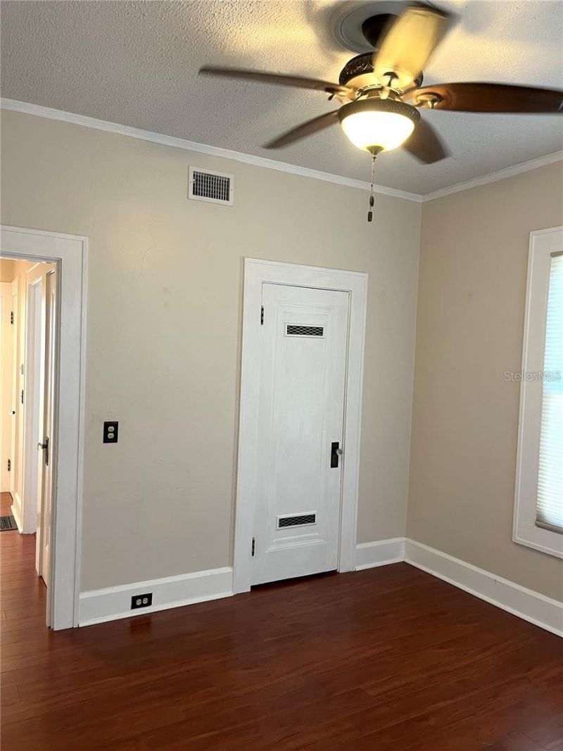 2926 2nd Avenue N, Unit Apt B, Saint Petersburg, FL 33713 Photo