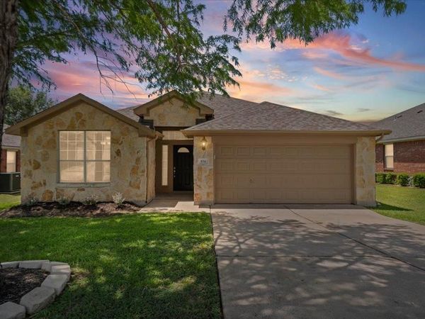 834 Dark Horse LN , Buda, TX 78610