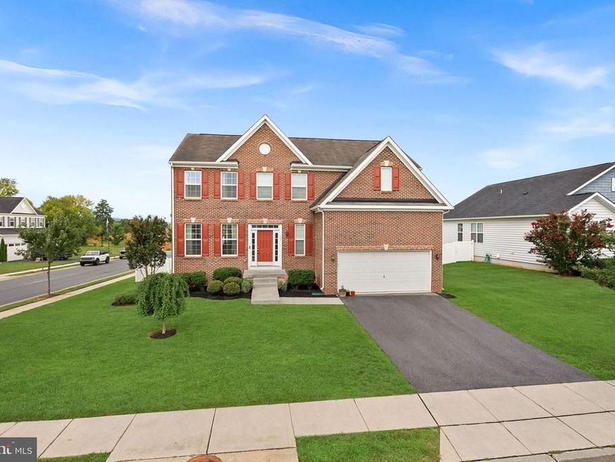 182 Sparkling Brook Road, Ranson, WV 25438 Main Photo