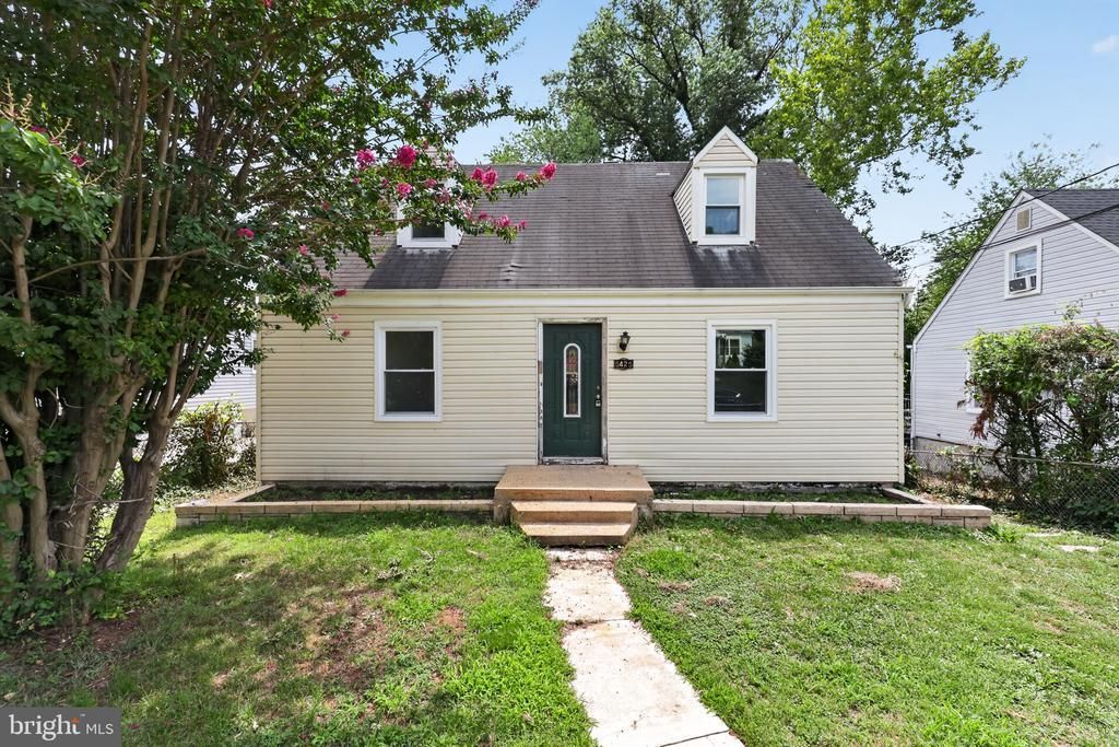 5425 TAYLOR STREET , BLADENSBURG, MD 20710
