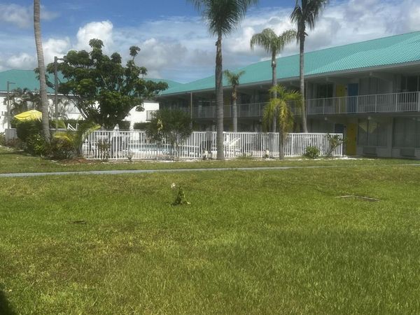 3224 S US Hwy 1, Fort Pierce, FL 34982