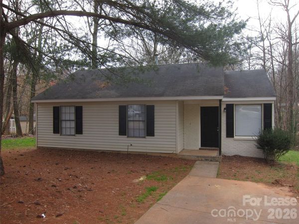 5008 Aberdun Court, Charlotte, NC 28215