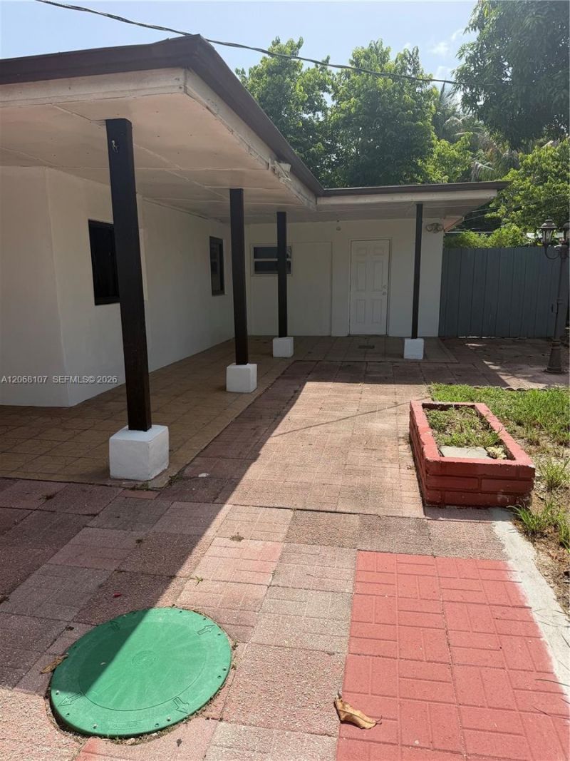 1150 NE 201st Ter , Miami, FL 33179 Photo