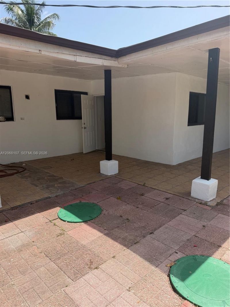 1150 NE 201st Ter , Miami, FL 33179 Photo