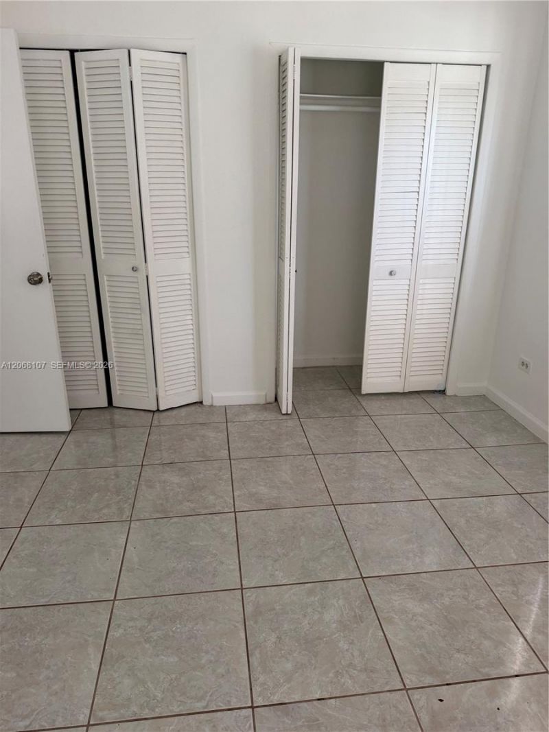 1150 NE 201st Ter , Miami, FL 33179 Photo