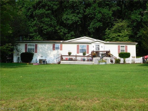 66533 Batesville Road , Quaker City, OH 43773