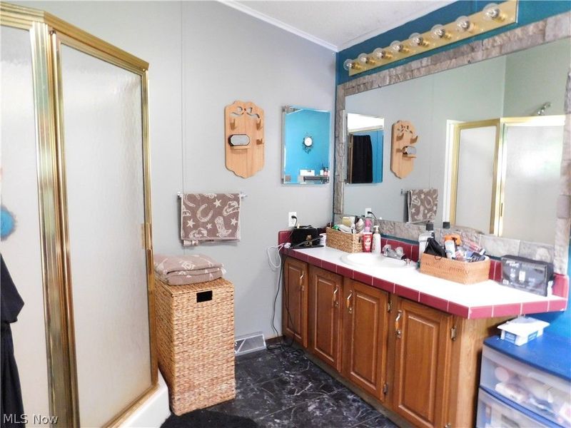 66533 Batesville Road, Quaker City, OH 43773 Photo 27